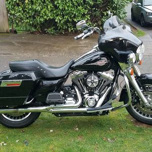 Meet your Posher, Ray